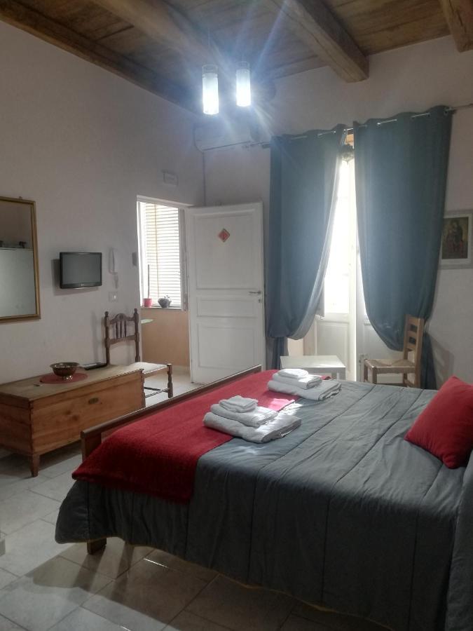 B&B Parva Domus Ламеция Терме Екстериор снимка